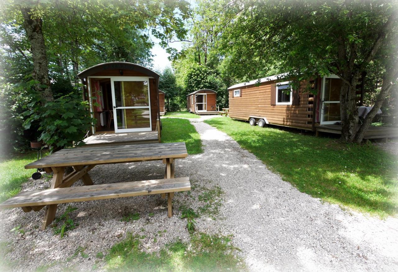 Roulottes Gîtes - Auberge de la Rivière Foncine-le-Haut Extérieur photo
